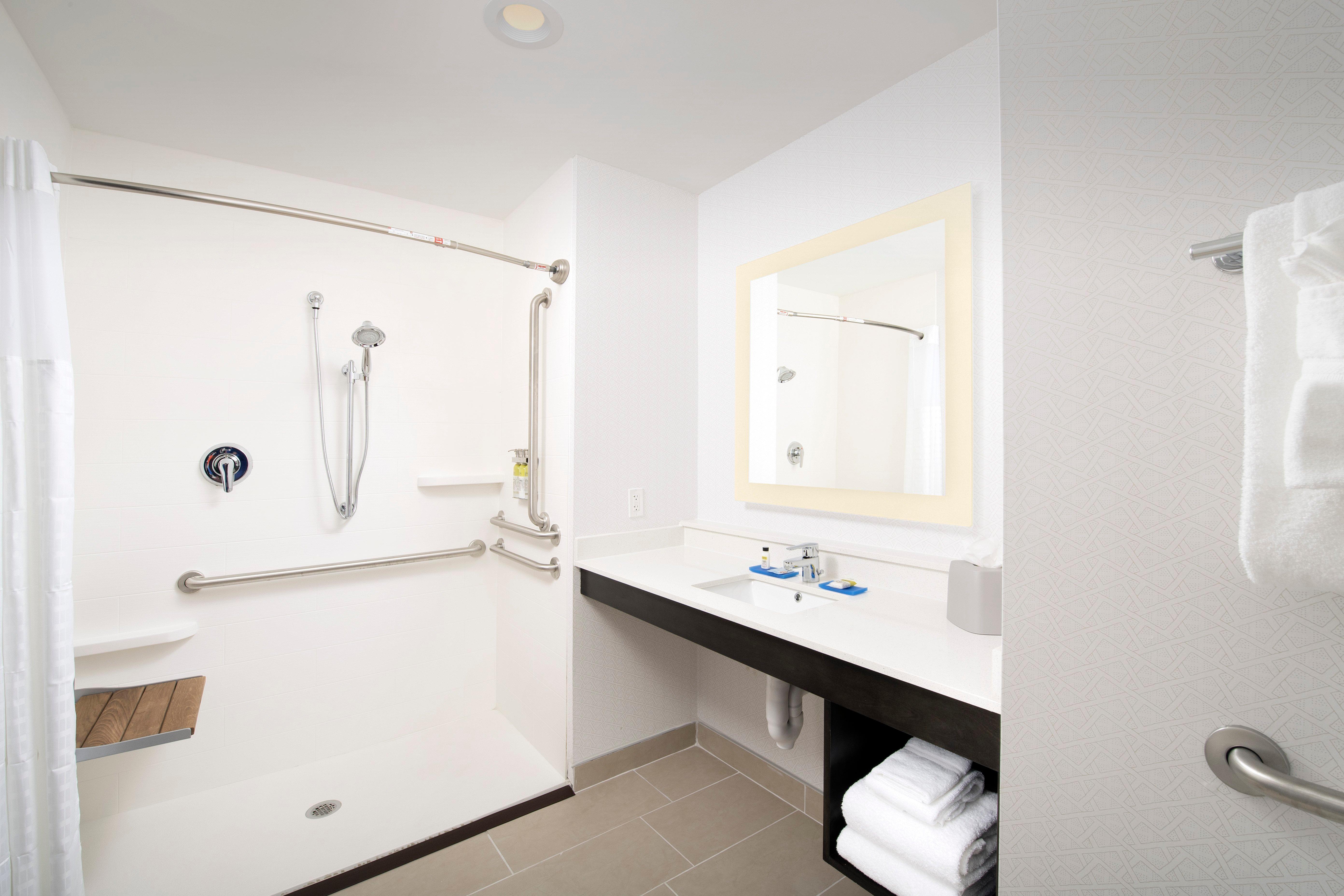 Holiday Inn Express & Suites - North Brunswick By Ihg Luaran gambar